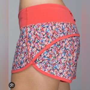 Lululemon Run: Speed Short - prism petal multicolor